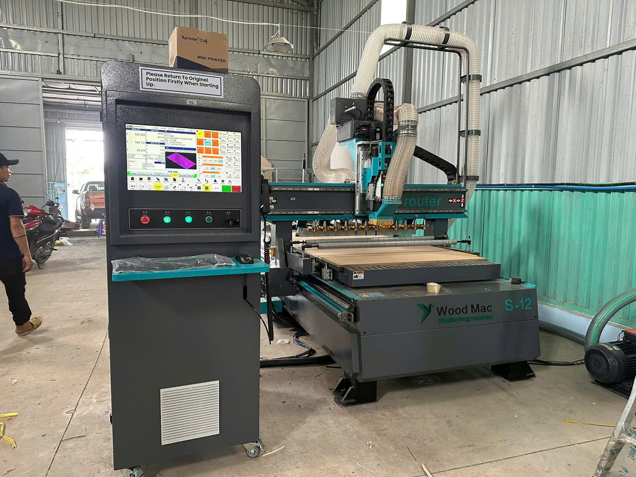 Máy Gia Công Trung Tâm CNC Router (Wood Mac S-12)