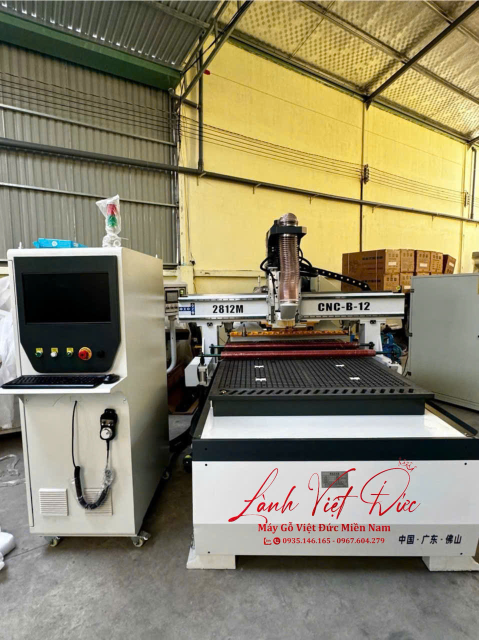 Máy CNC 1 đầu thay dao tự động model CNC-B-12